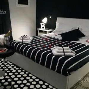 阿尔巴凯梅酒店 巴勒莫