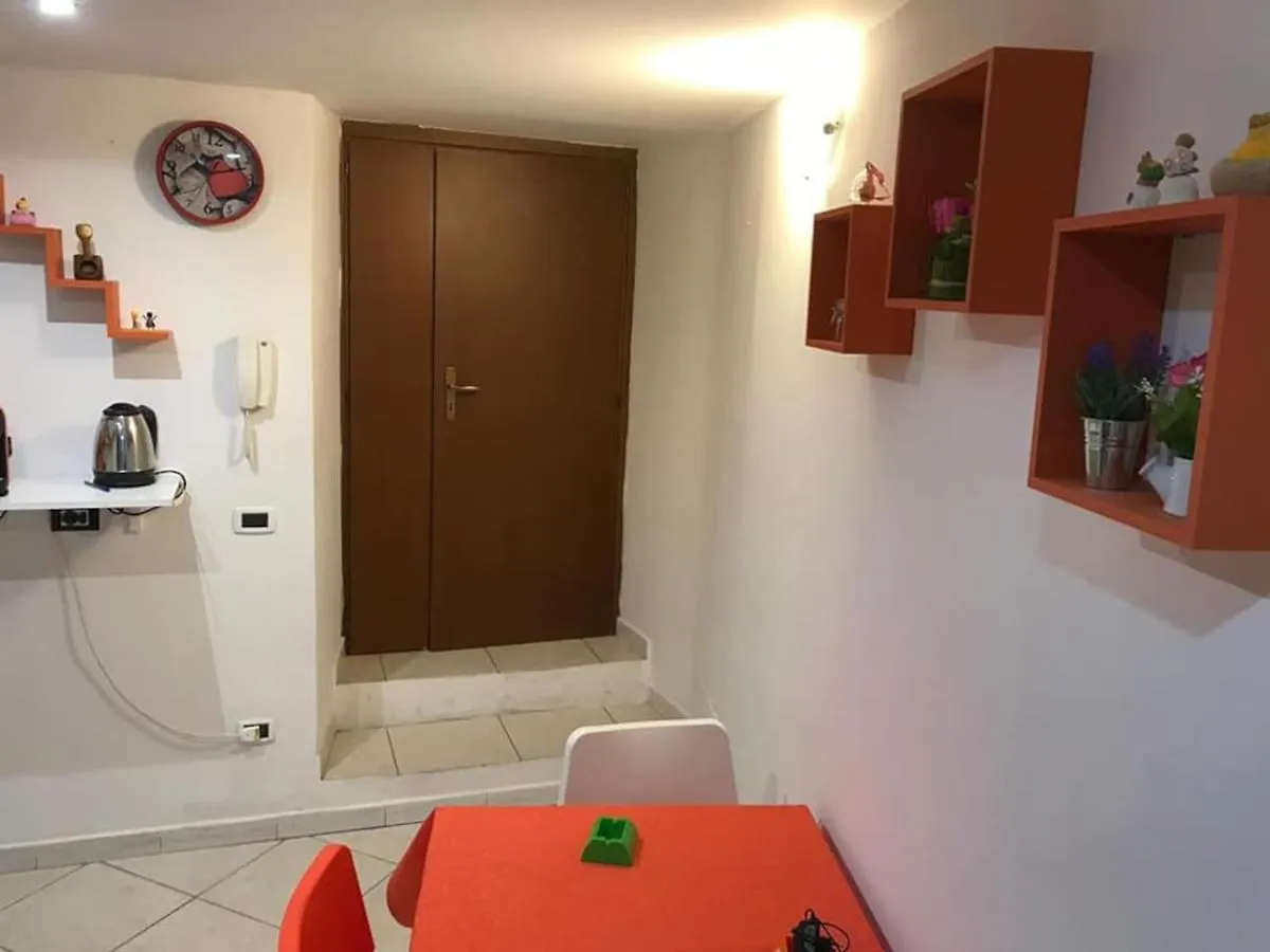 La Casetta Di Sara Palermo Holiday home